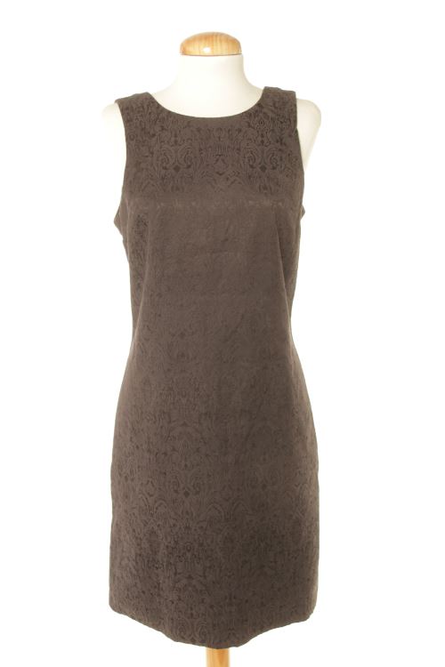Einfaches Kleid