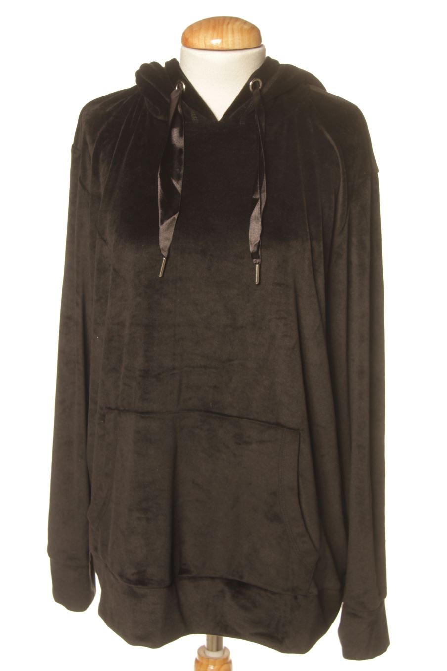 Sudadera de Beloved de la talla XL, de color negro de terciopelo