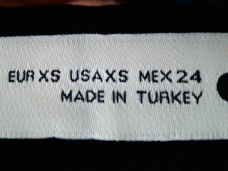 Pantalón de Zara de la talla XS, de color azul marino