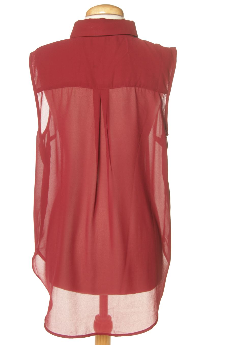 Camisa sin mangas de H&M de la talla 38, de color burdeos
