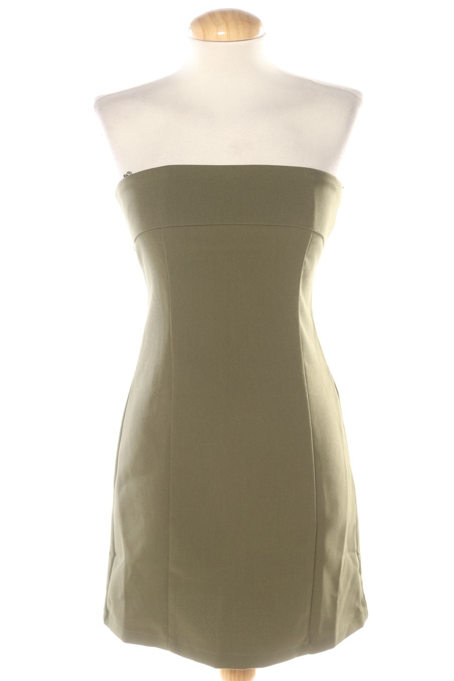 Robe casual Stradivarius de la taille S, de couleur vert