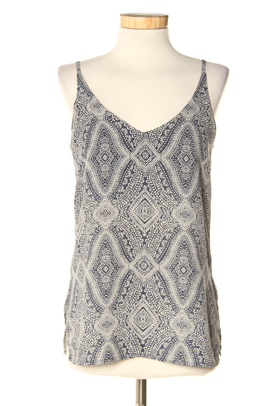 Top de H&M de la talla 34, de color azul marino