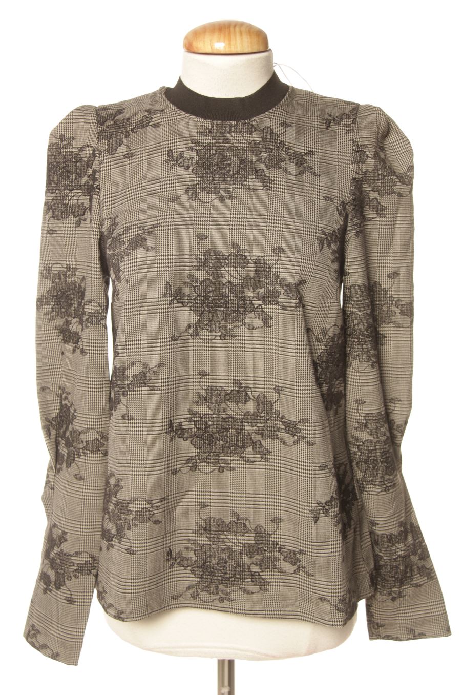 Blusa de manga larga de Zara de la talla S, de color estampado