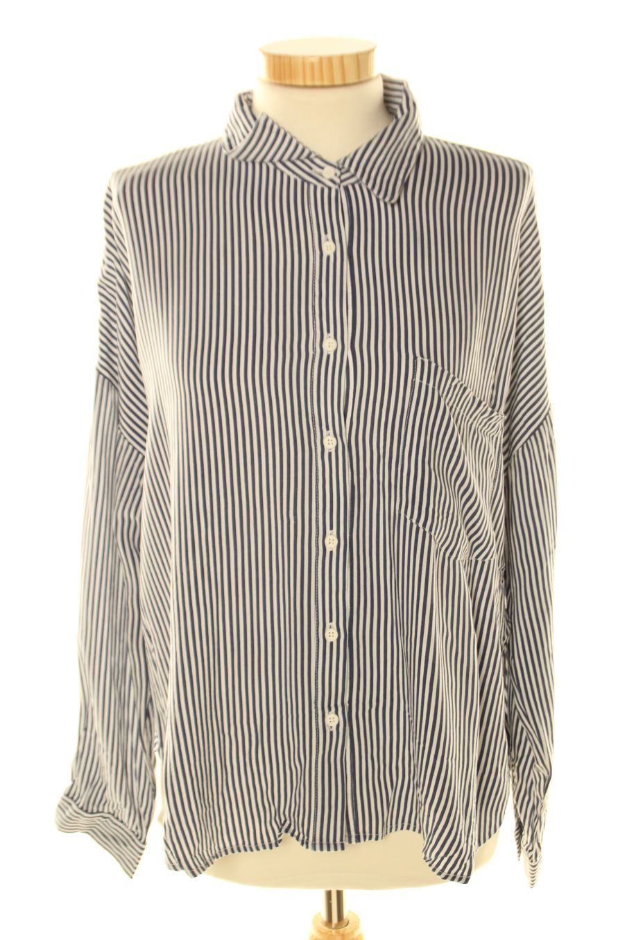 Chemise Forever 21 de la taille M, de couleur rayures