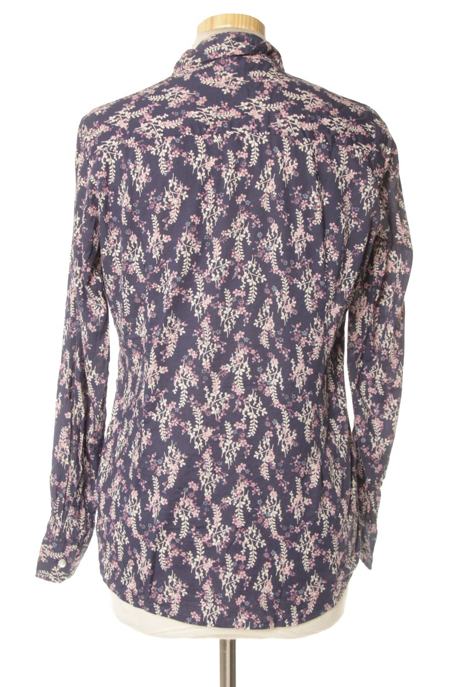 Camisa de Amichi de la talla M, de color flores