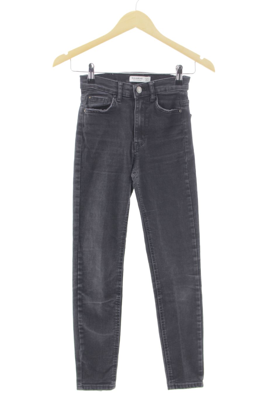 Vaquero de Pull & Bear de la talla 32, de color negro de ropa vaquera