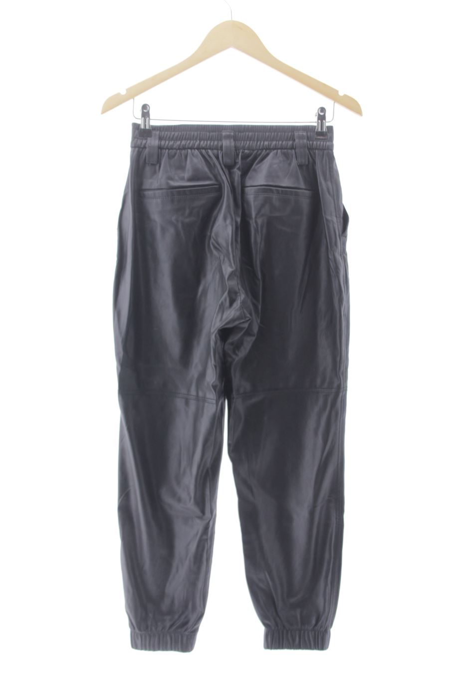 Pantalón de Bershka de la talla M, de color negro de sintético
