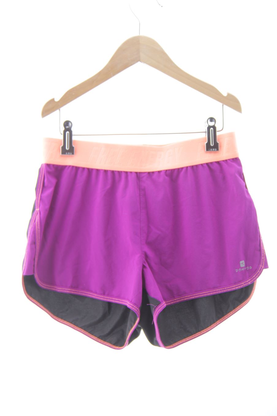 Pantalón de deporte de Domyos (DECATHLON) de la talla 9 años de segunda mano