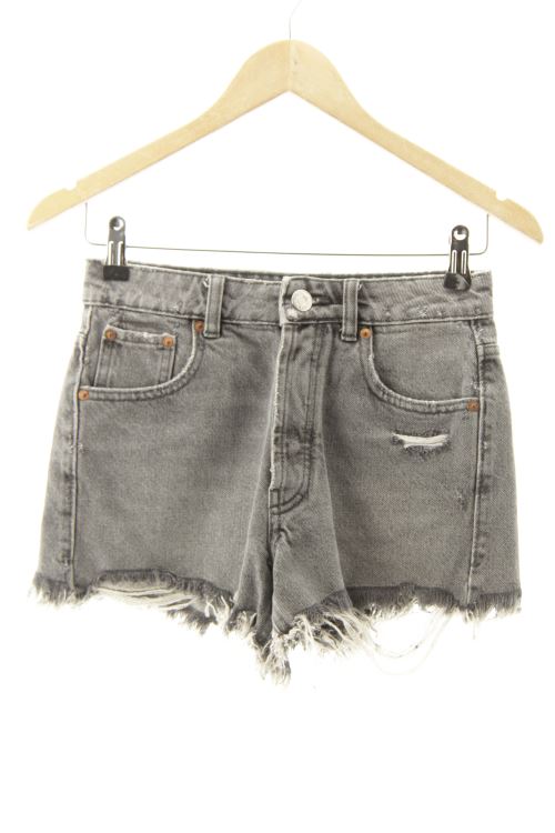 Pantaloni corti