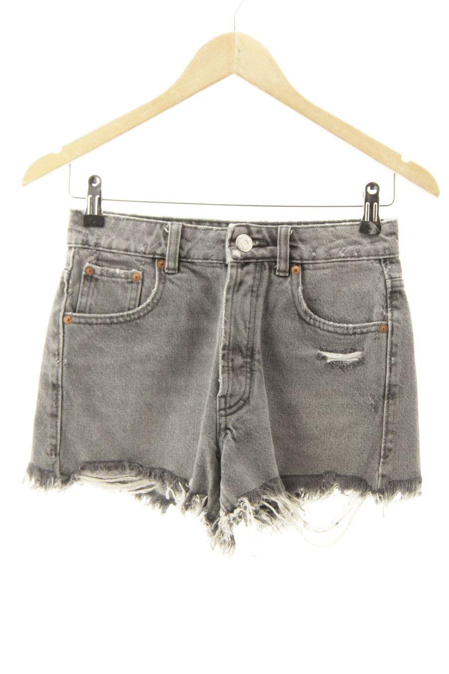 Pantaloni corti de Zara de la talla 32, de color grigio
