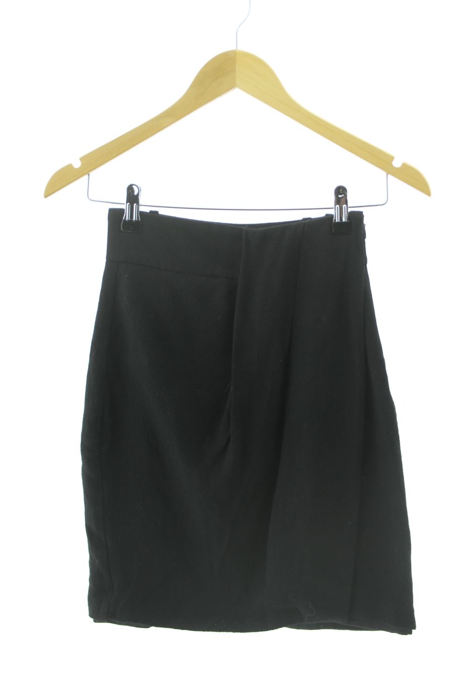 Jupe Zara de la taille XS, de couleur noir