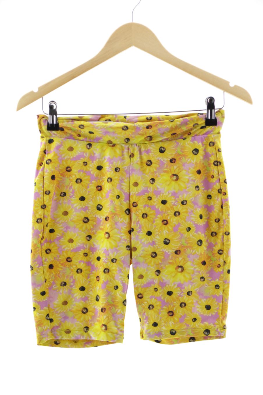 Pantalones cortos de deporte de Zara de la talla L, de color flores