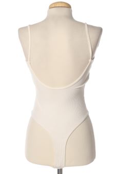Body M Bershka