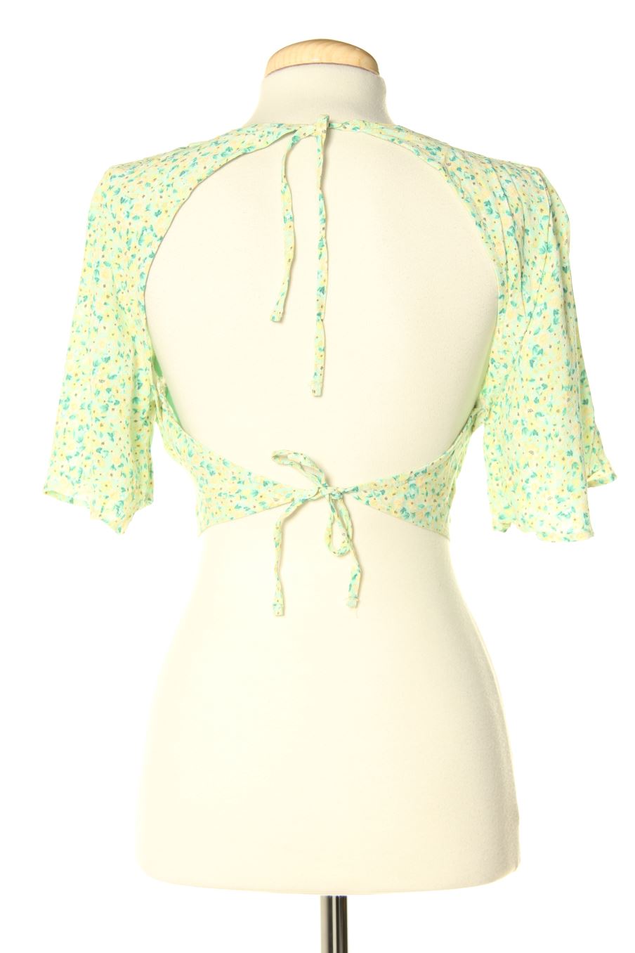 Blouse à manches courtes Pull & Bear de la taille M, de couleur fleurs