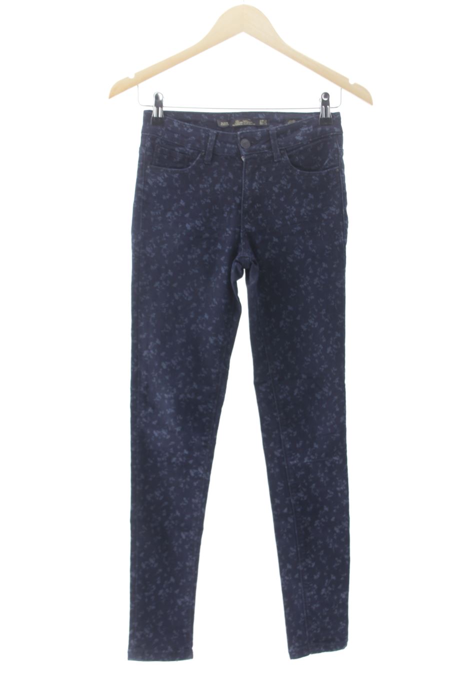 Vaquero de Zara de la talla 34, de color azul marino de ropa vaquera