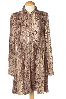 Vestido casual S Stradivarius, foto 1 de 2