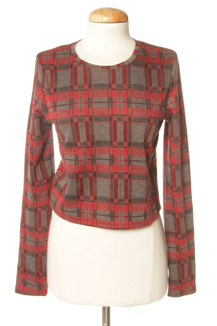 Pull Okeysi de la taille M, de couleur carreaux