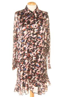 Robe L Molly Bracken