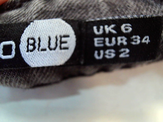Jeans Boohoo de la taille 34, de couleur gris de denim