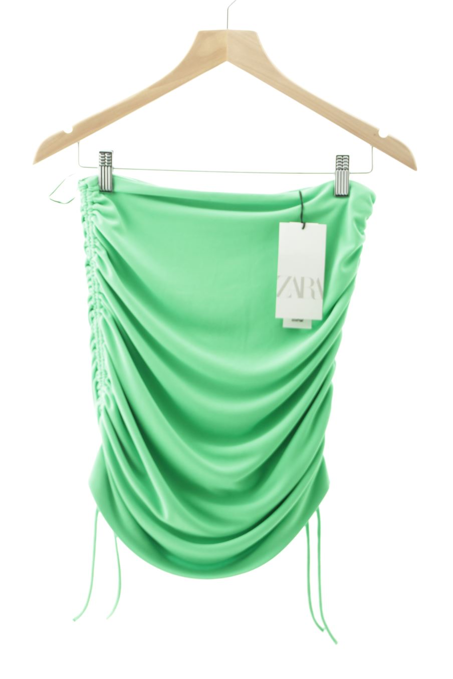 Jupe Zara de la taille M, de couleur vert