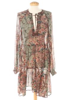 Vestido casual M Stradivarius, foto 1 de 2