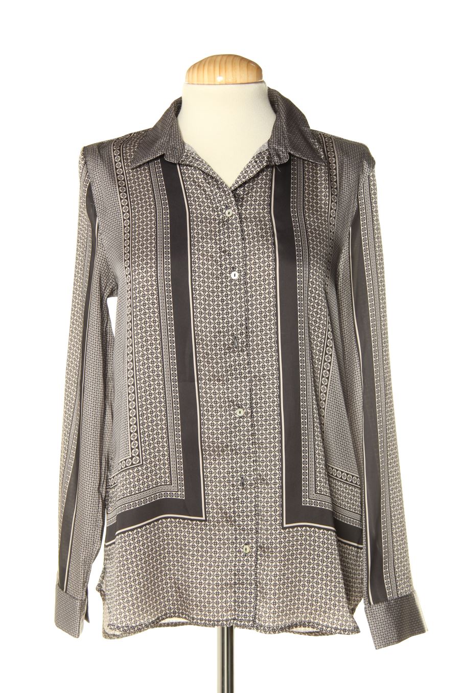 Camisa de H&M de la talla 34, de color gris
