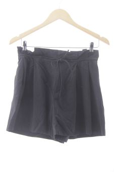 Shorts XS Zara, photo 1 sur 2
