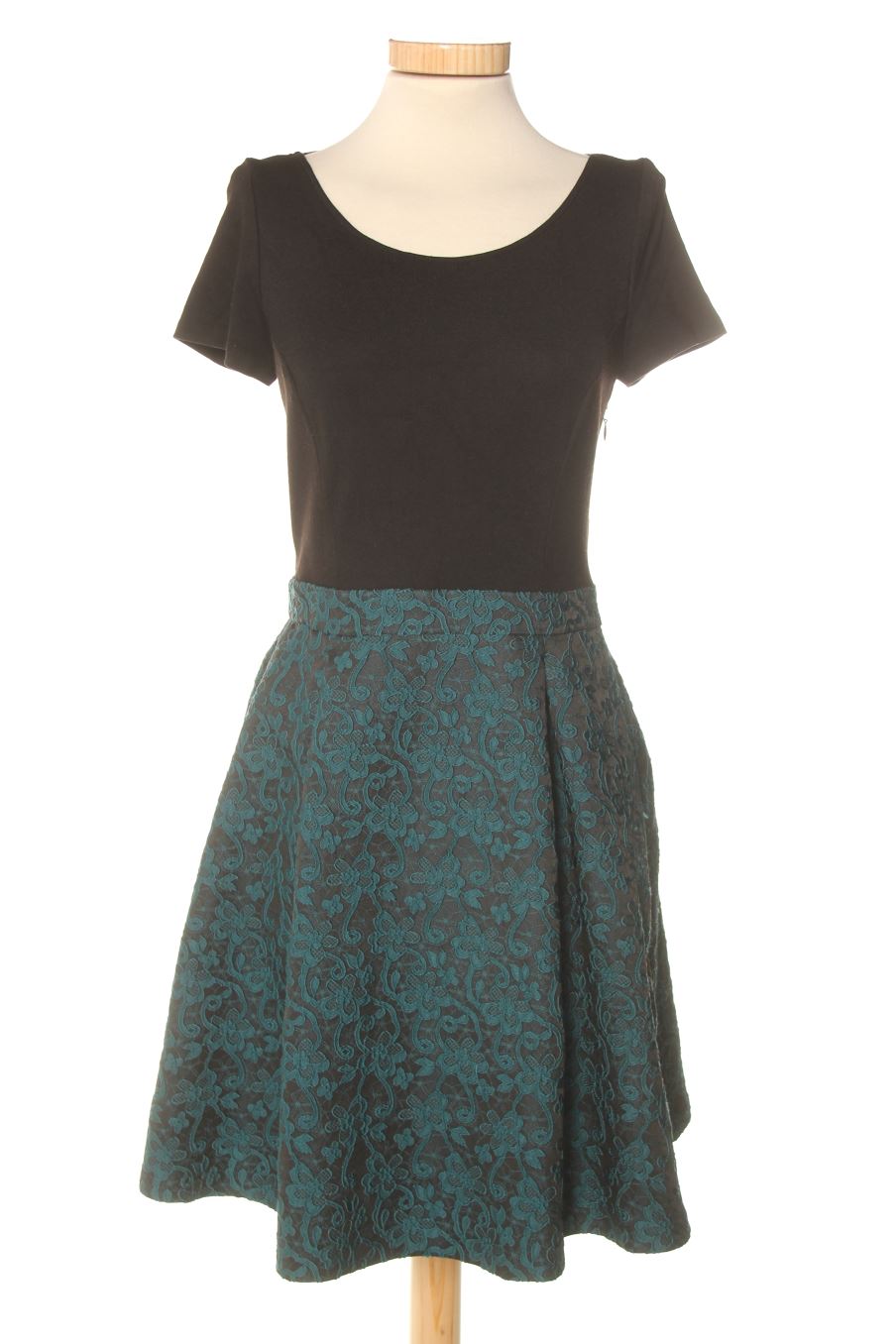 Robe Naf Naf de la taille M, de couleur vert