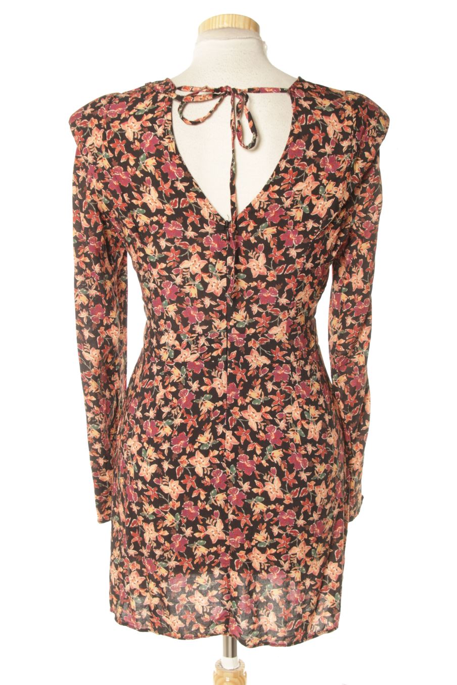 Vestido casual de Pull & Bear de la talla M, de color flores