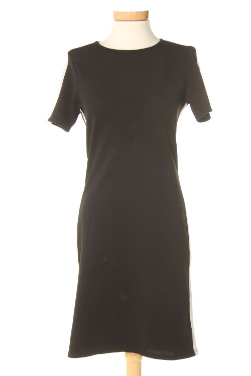 Einfaches Kleid