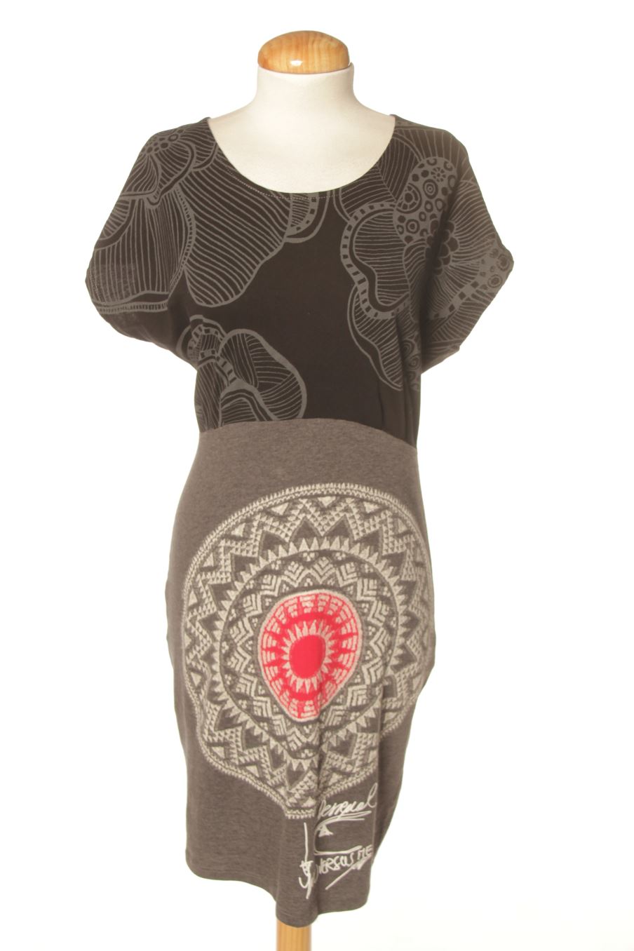 Robe casual Desigual de la taille S, de couleur imprimés