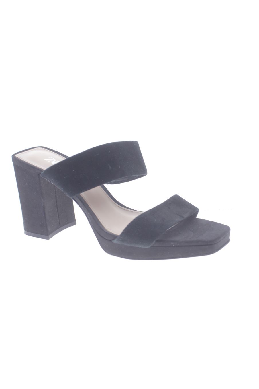 Sandales à talons de Zara de la taille 39, de couleur noir de