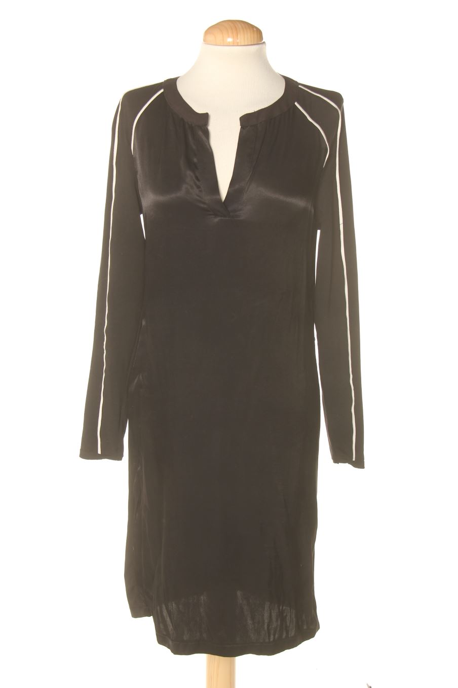 Robe casual Anna de la taille XS, de couleur noir