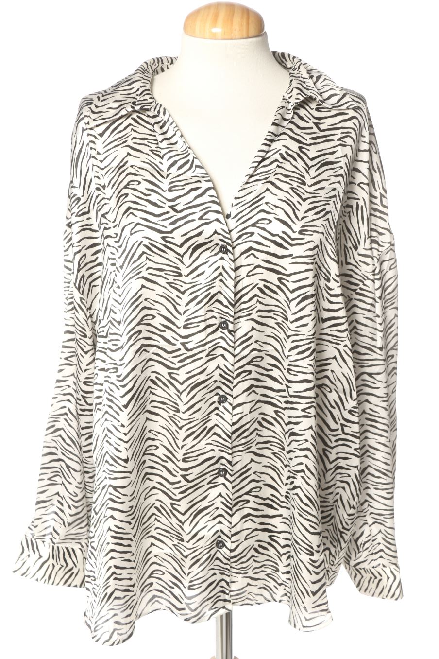 Chemise Zara de la taille L, de couleur animal print