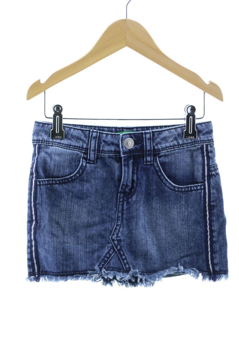 Falda de Benetton de la talla 4 años de denim de segunda mano