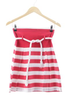 Aufwändiger Rock XS sense