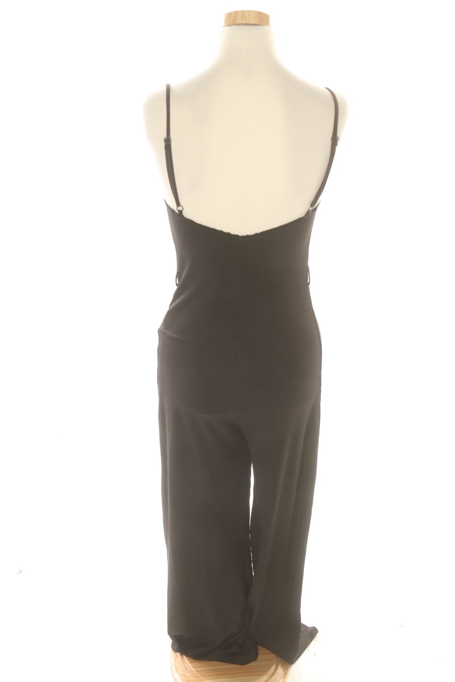Mono de bebe de la talla S, de color negro