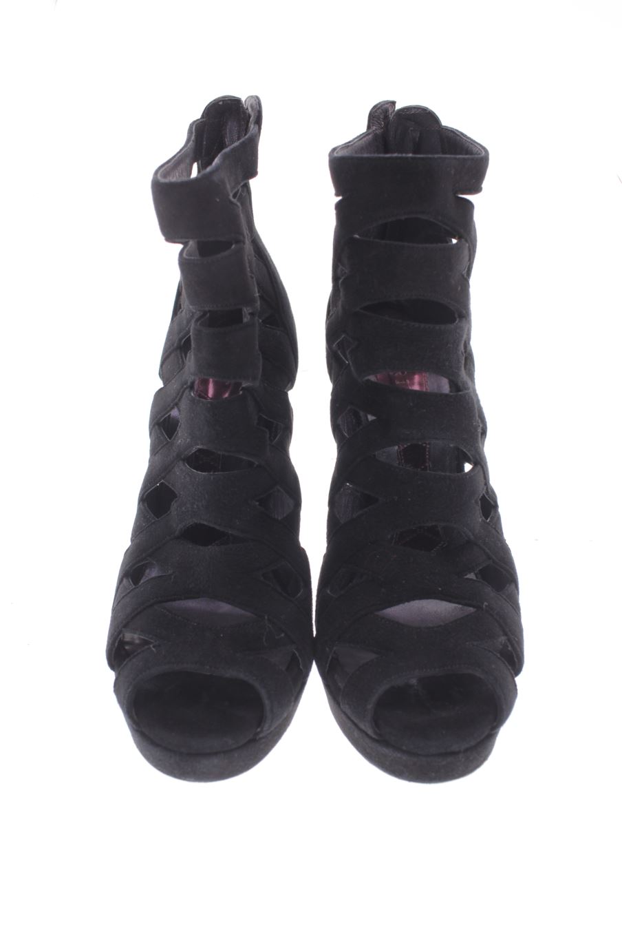 Botines de Magrit de la talla 38, de color negro de