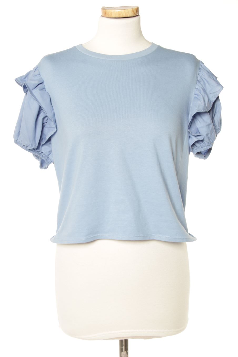 T-shirt Zara de la taille M, de couleur bleu