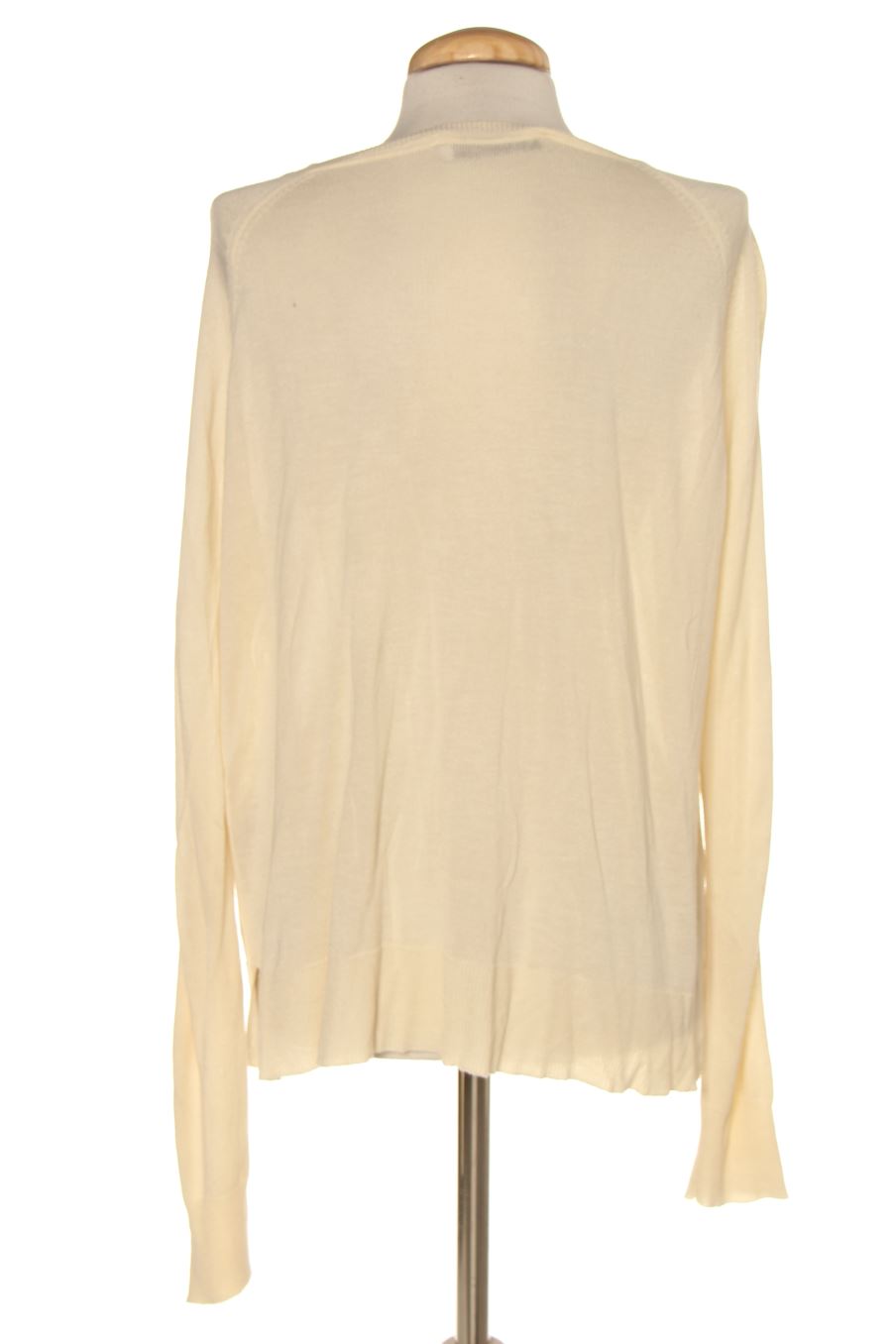 Pull Zara de la taille M, de couleur beige