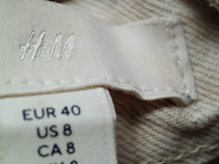 Jeans H&M de la taille 40, de couleur beige de denim