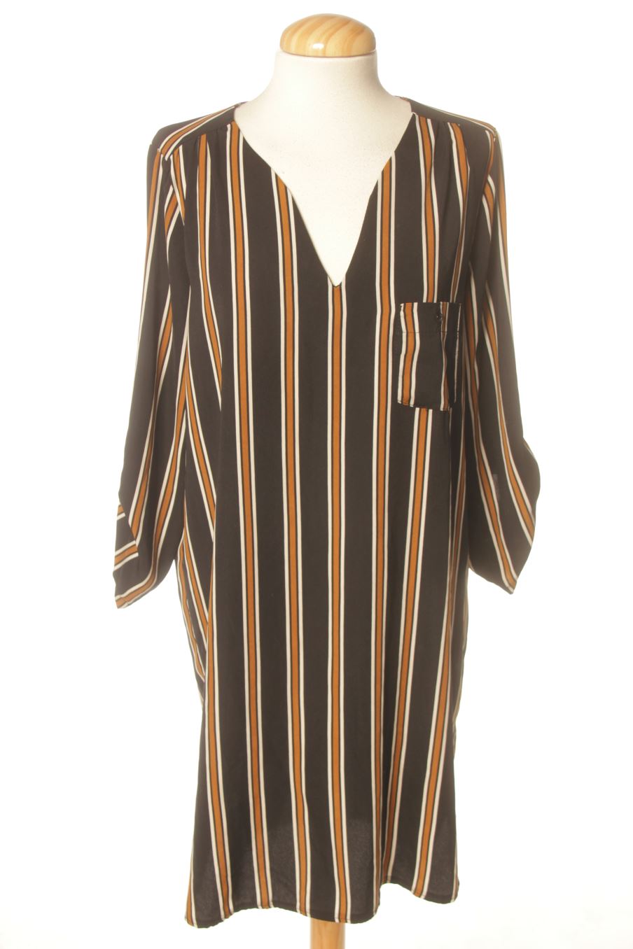 Robe casual Ema Blue`s de la taille M, de couleur rayures