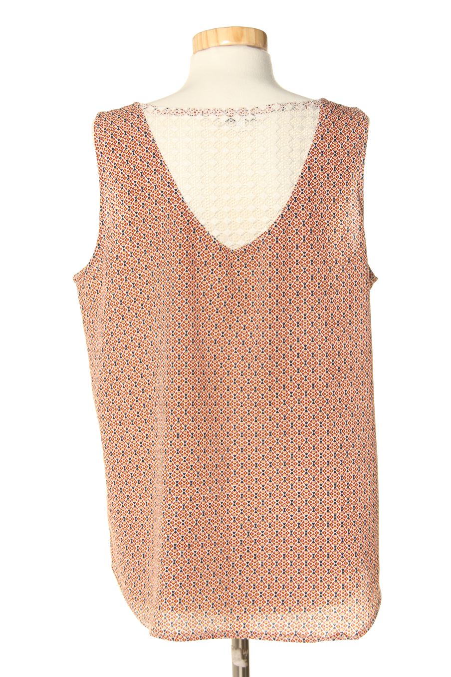Top La Halle de la taille 40, de couleur imprimés