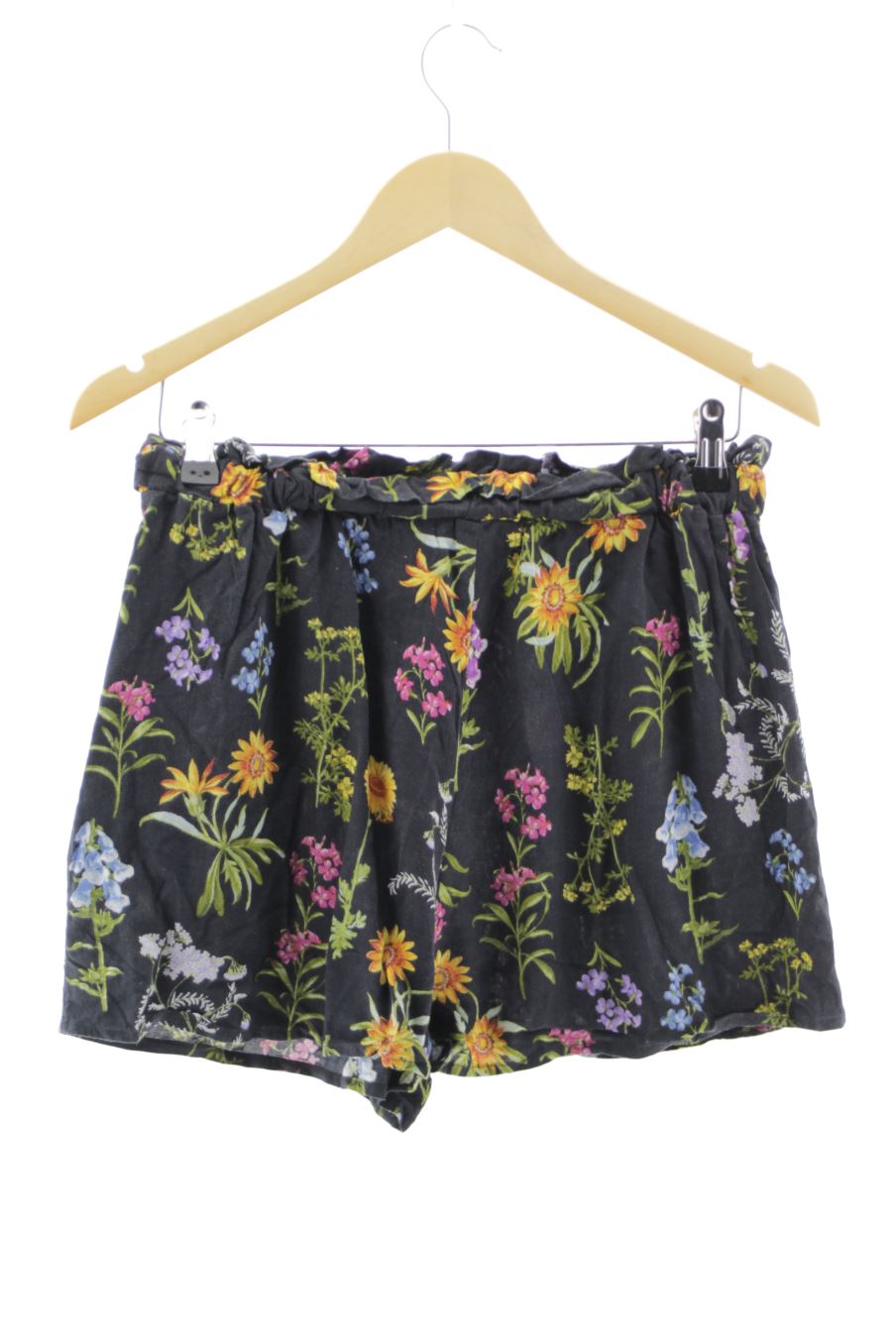 Shorts Stradivarius de la taille M, de couleur fleurs