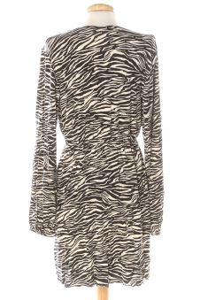 Robe casual L Pull & Bear