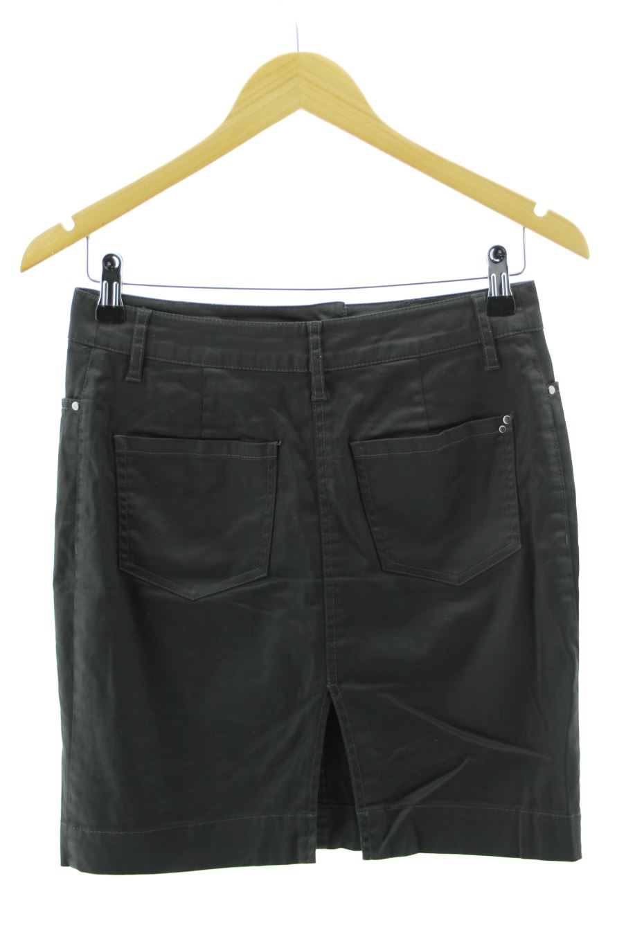 Jupe Monoprix de la taille 36, de couleur marron