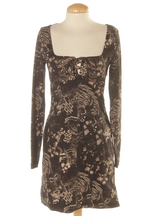 Einfaches Kleid