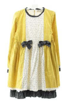Aufwändiges Kleid 152 La Hormiga