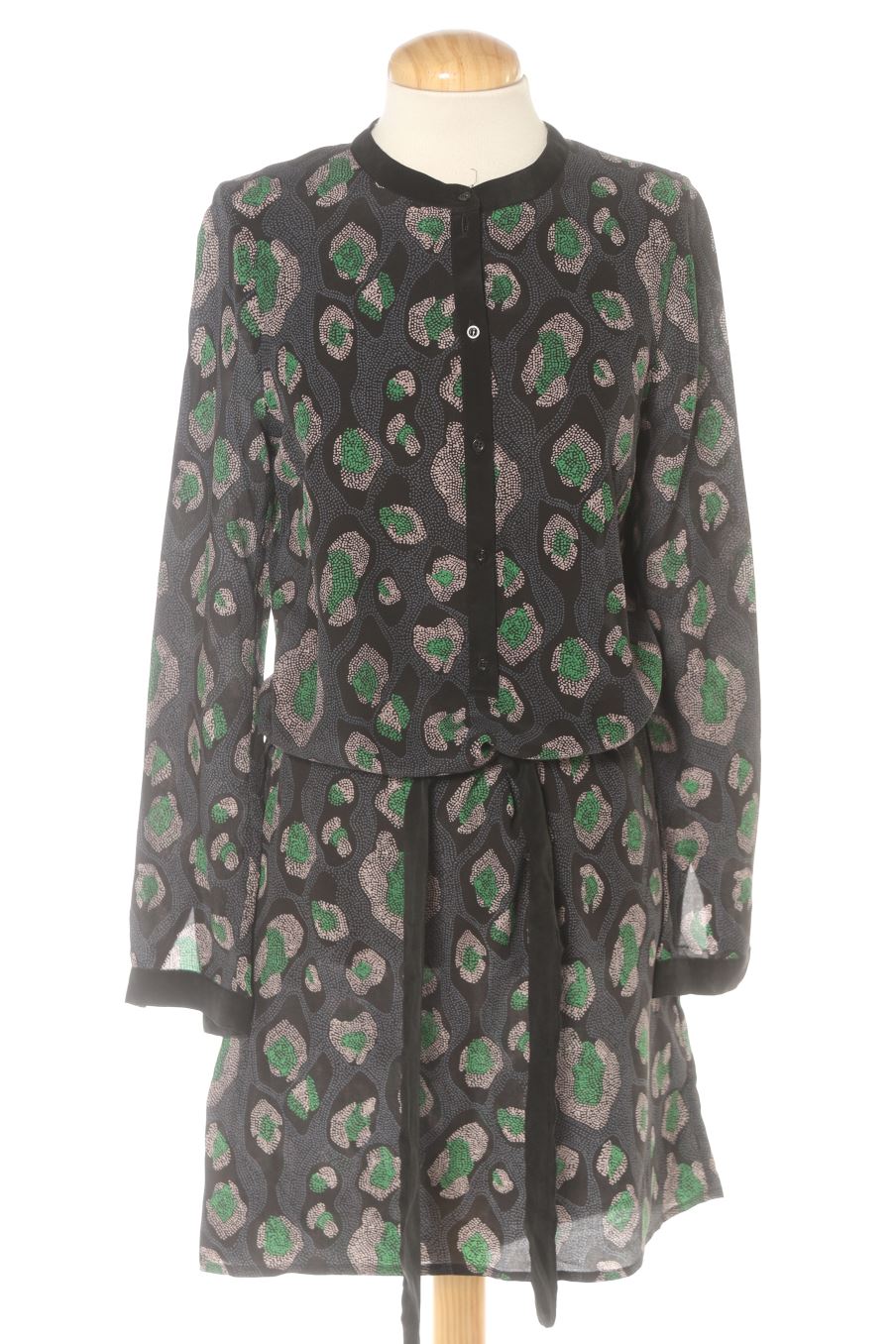 Robe casual Kookai de la taille 36, de couleur imprimés de soie