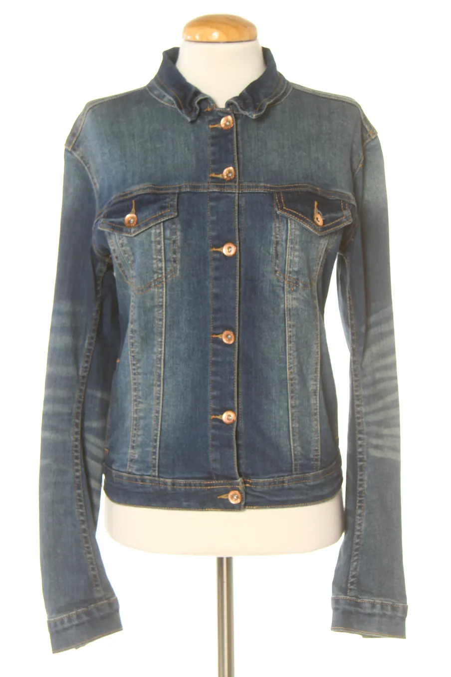 Blouson Denim de la taille M, de couleur bleu de denim